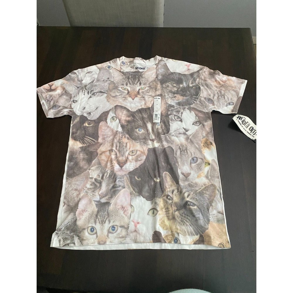 Gildan Men’s Short-Sleeve Cat Print Tee - Multicolor